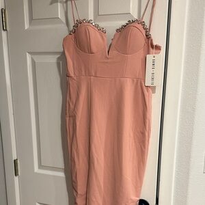 Elegant Pink Midi Dress